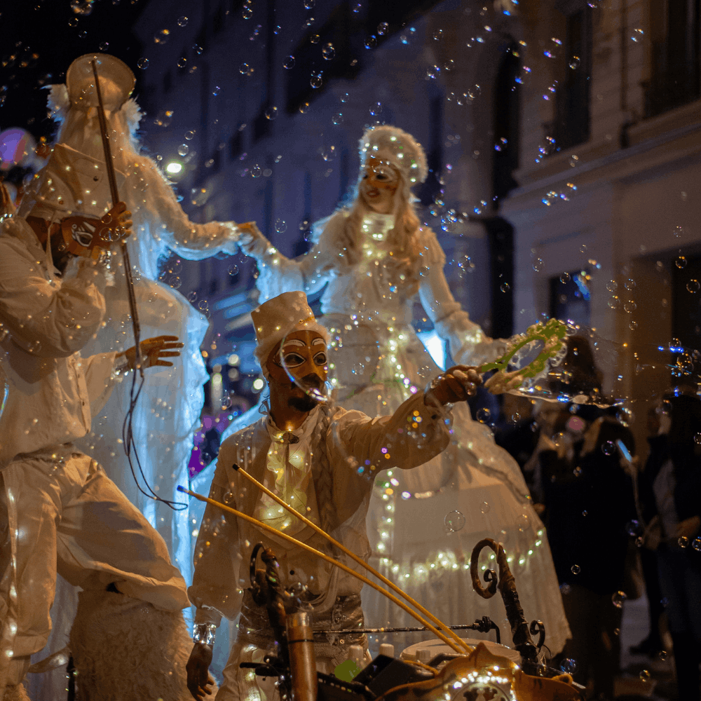 Déamulation Petrouchka bulles